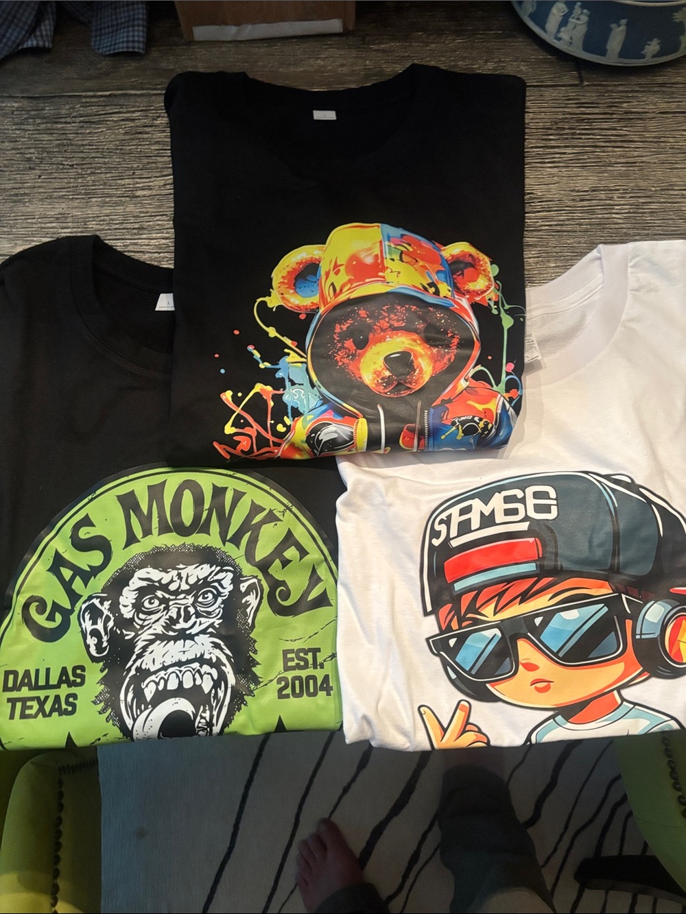BUNDLE Graphic Tee's with Colorful Print -   3 for $10